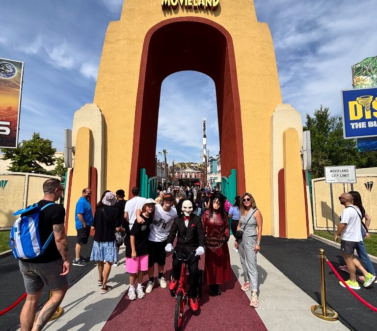 UNA GIORNATA “HORROR” A MOVIELAND